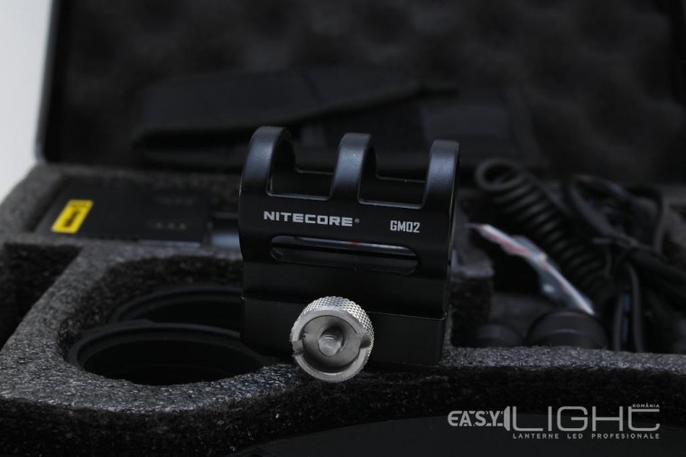 Kitul de vanatoare Nitecore P16 Kitul de vanatoare Nitecore P16